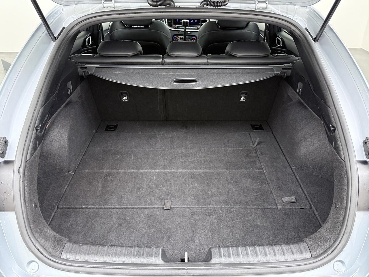 KIA PRO CEE D ProCeed 1.5 T-GDI GT-Line Pano Dak | NAP | LMV | Stoelverwarming | Camera |