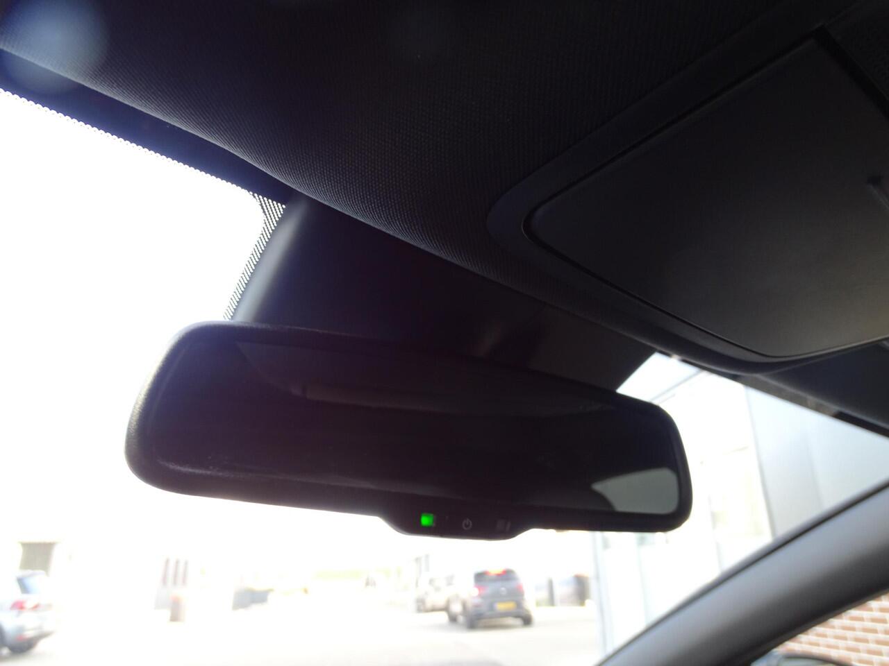 KIA PRO CEE D ProCeed 1.5 T-GDi GT-PlusLine AUTOMAAT PANORAMADAK | NAVIGATIE | SFEERVERLICHTING | STOEL/STUUR VERWARMING | DAB | ACHTERUIT RIJ CAMERA | LED PAKKET | APPLE CARPLAY | JBL GELUID INSTALATIE |