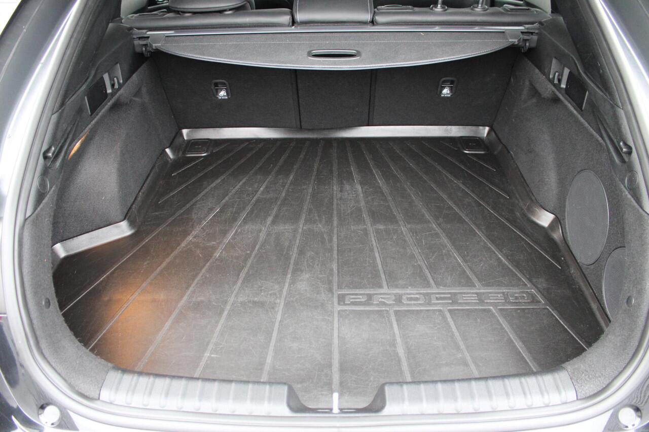 KIA PRO CEE D ProCeed 1.5 T-GDI GT-PlusLine schuifdak / El.achterklep / Camera / Navigatie