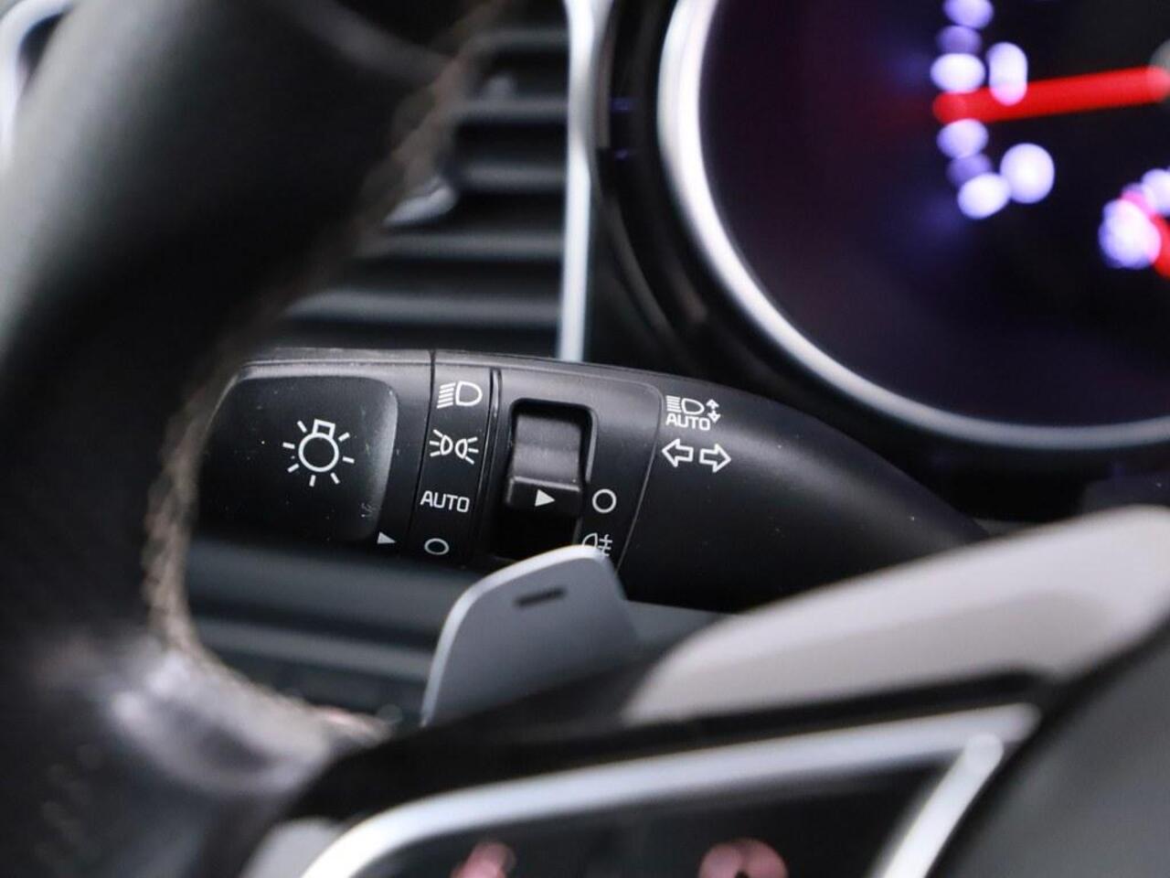 KIA PRO CEE D ProCeed 1.5T 160pk MHEV Automaat GT-Line Edition Pano/Camera/Cruise/Ecc/Carplay/Led