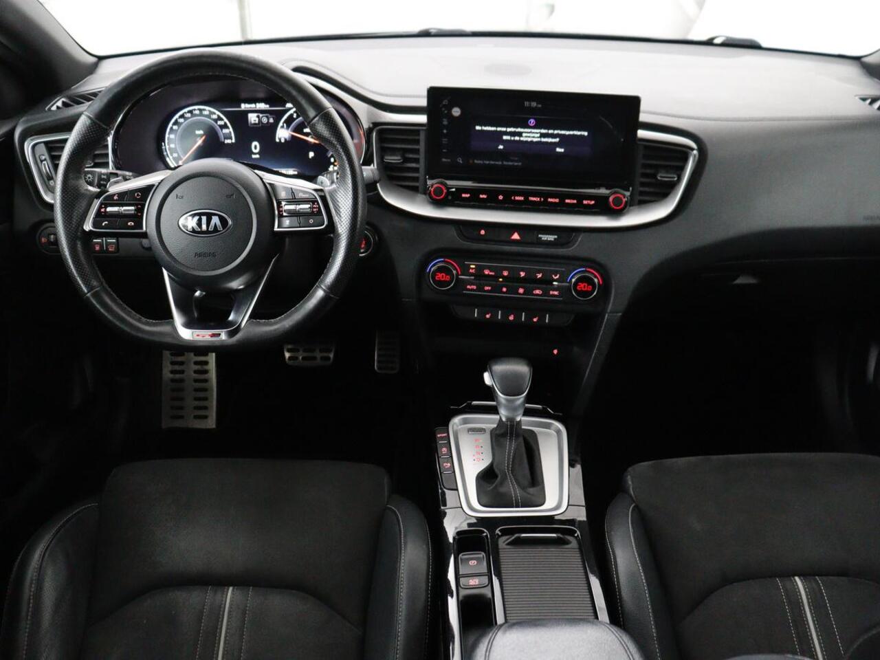 KIA PRO CEE D ProCeed 1.5 T-GDI GT-PlusLine | Panoramadak | Leder/Alcantara | Adaptive cruise | Stoelverwarming | Carplay | Full LED | Navigatie | Stuurverwarming | JBL Sound