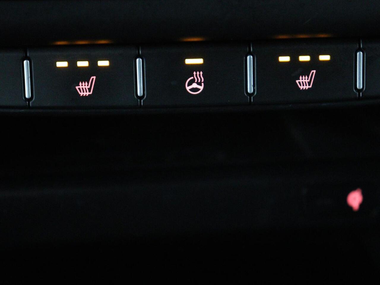 KIA PRO CEE D ProCeed 1.5 T-GDI GT-PlusLine | Panoramadak | Leder/Alcantara | Adaptive cruise | Stoelverwarming | Carplay | Full LED | Navigatie | Stuurverwarming | JBL Sound