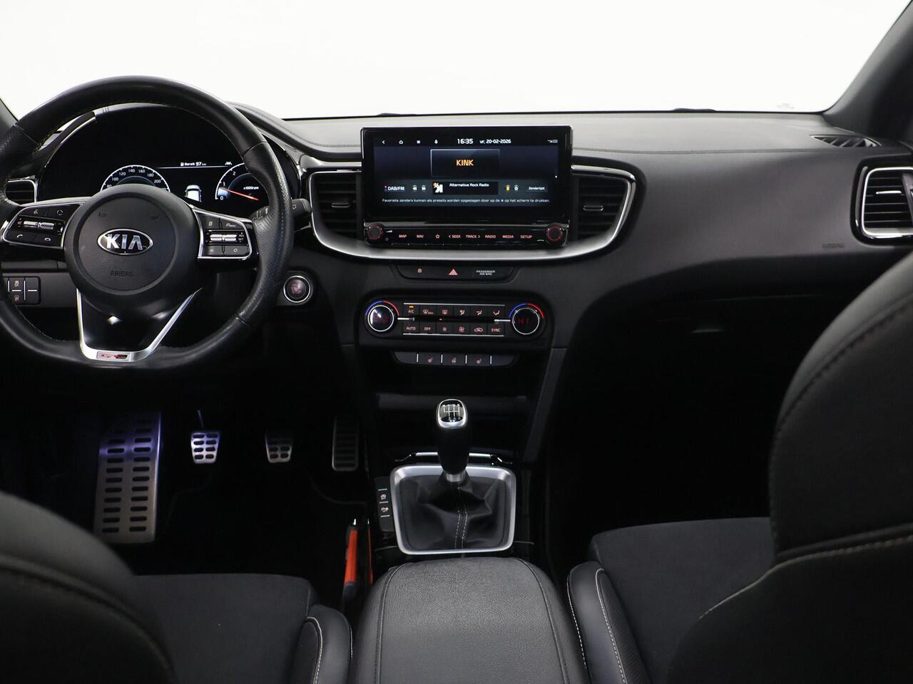 KIA PRO CEE D ProCeed 1.5 T-GDI GT-Line | Panoramadak | Stoel/Stuurwielverwarming | Dodehoekdetectie | Elektrische achterklep | Keyless go | Parkeercamera |