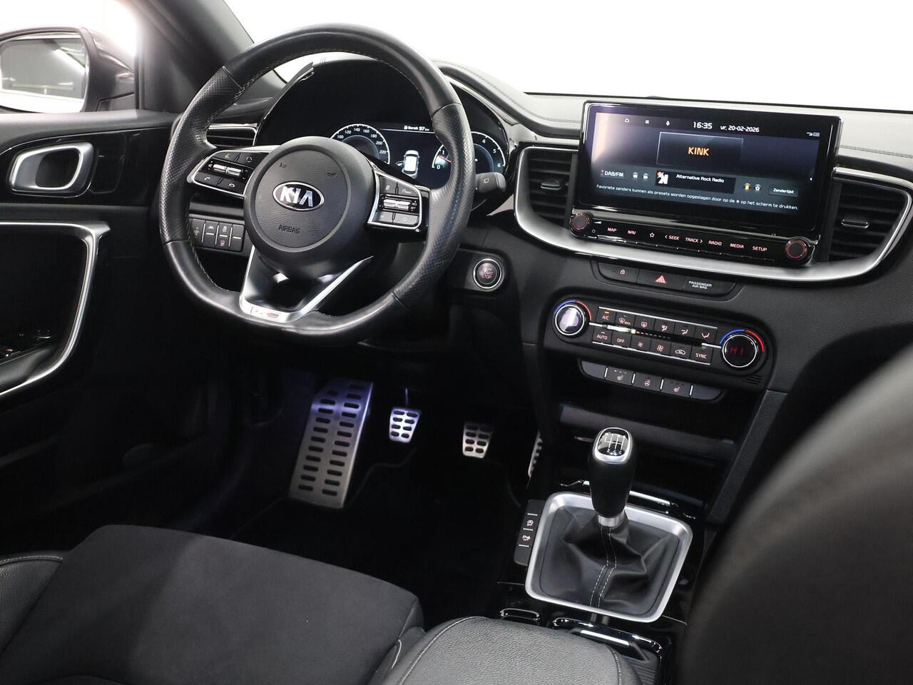 KIA PRO CEE D ProCeed 1.5 T-GDI GT-Line | Panoramadak | Stoel/Stuurwielverwarming | Dodehoekdetectie | Elektrische achterklep | Keyless go | Parkeercamera |