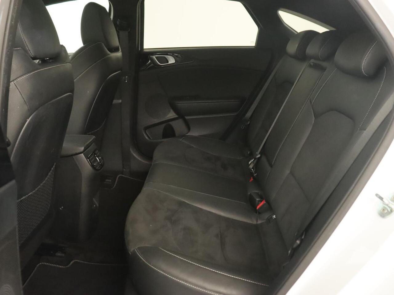 KIA PRO CEE D ProCeed 1.0 T-GDi GT-Line | Panoramadak | Stoel & stuurverwarming | Carplay | Leder/Alcanatara | Full LED | Adaptive cruise | Navigatie | Keyless | Digital Cockpit