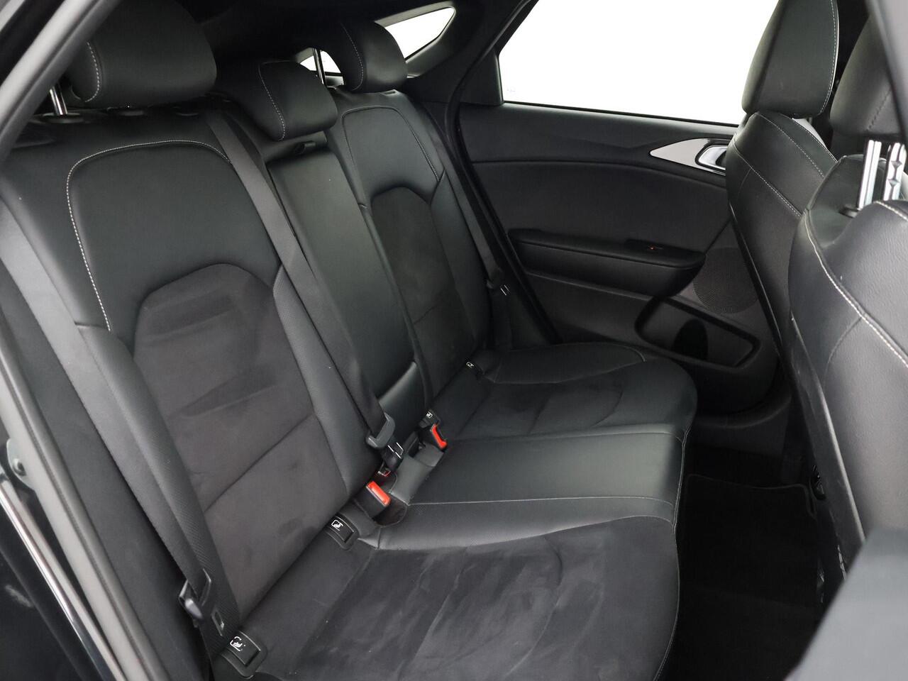 KIA PRO CEE D ProCeed 1.5 T-GDi 160 PK GT-LINE AUT. + PANORAMA | CAMERA | AFN. TREKHAAK | DIGITALE COCKPIT | STOEL/STUURWIELVERW.