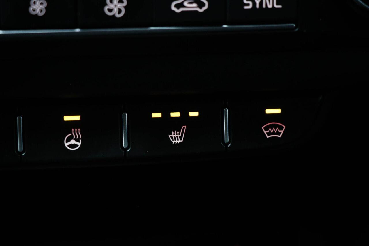 KIA PRO CEE D ProCeed 1.6 T-GDi GT | PANORAMADAK | STUURVERWARMING | DAB | APPLE |