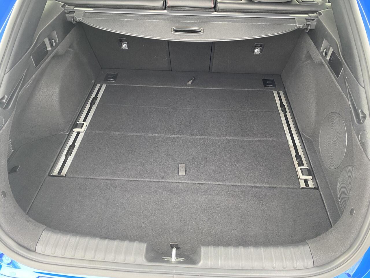 KIA PRO CEE D ProCeed 1.6 T-GDi GT Schuif-/kanteldak, Trekhaak, stoel- & stuurverwarming, navigatie, Apple CarPlay/Android Auto, keyless, seat memory, lage KM stand! Boekjes compleet