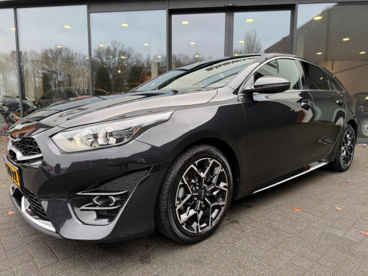 KIA PRO CEE D 1.5 T-GDI GT-LINE,Keyless,Lane Ass.,Trekhk Afn,Adapt Cruise,Camera,Carplay