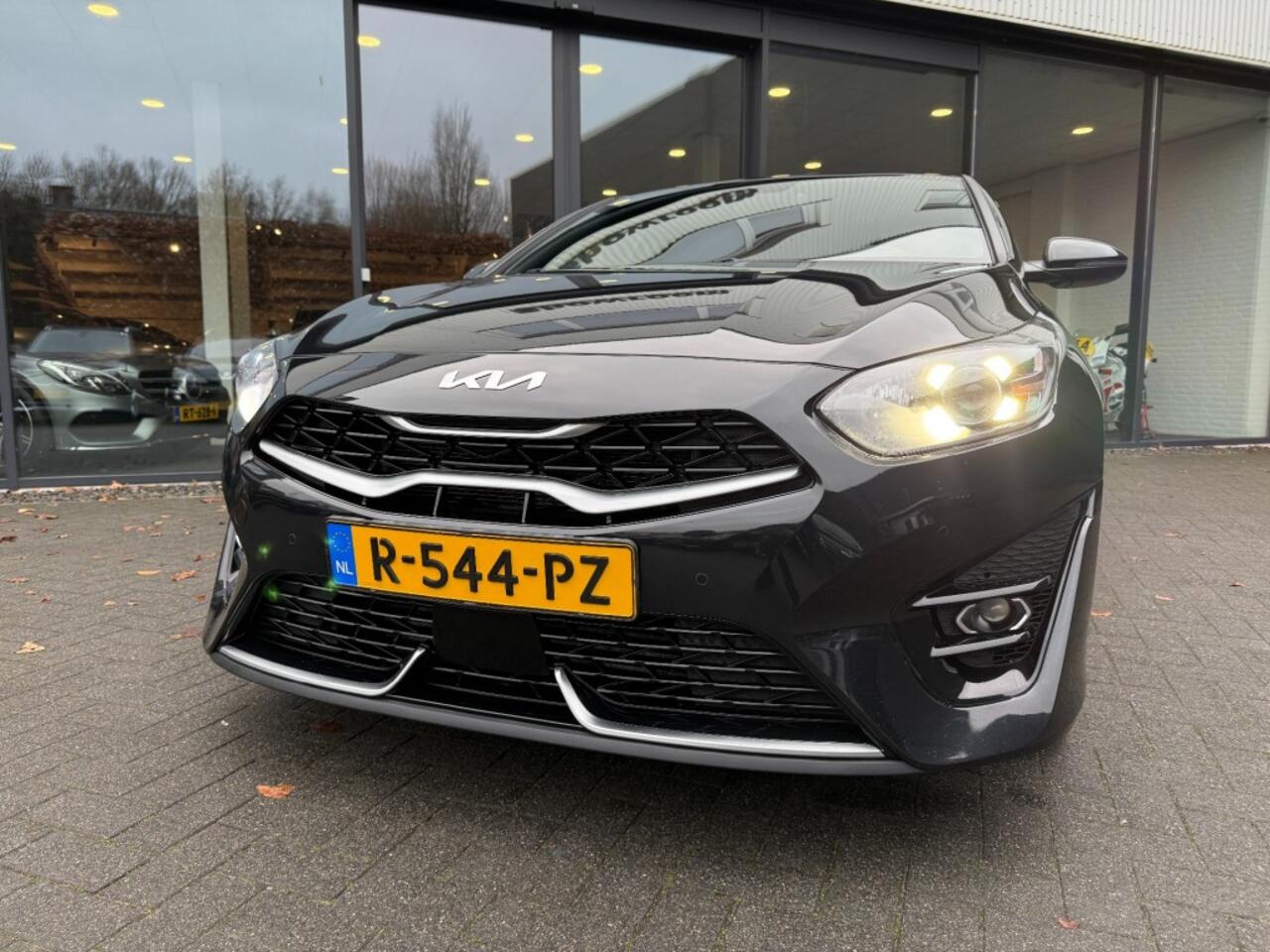 KIA PRO CEE D 1.5 T-GDI GT-LINE,Keyless,Lane Ass.,Trekhk Afn,Adapt Cruise,Camera,Carplay