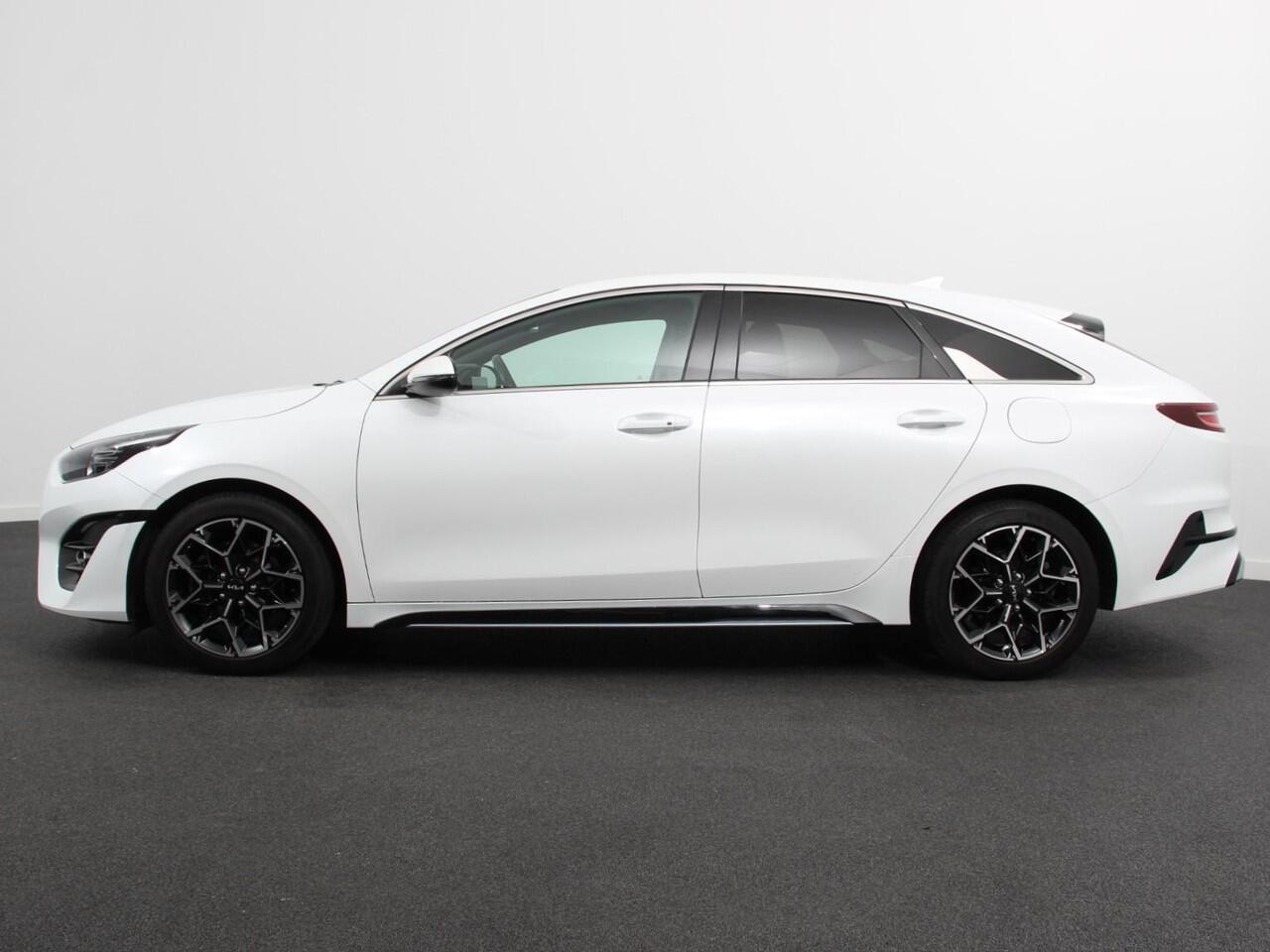 KIA PRO CEE D ProCeed 1.5 T-GDi Automaat HEV GT-Line | Climate control | Cruise control adaptive | Camera | Parkeersensoren achter | Stuur verwarming | Voorstoelen verwarmd | Navigatie | Apple Carplay/ Android Auto