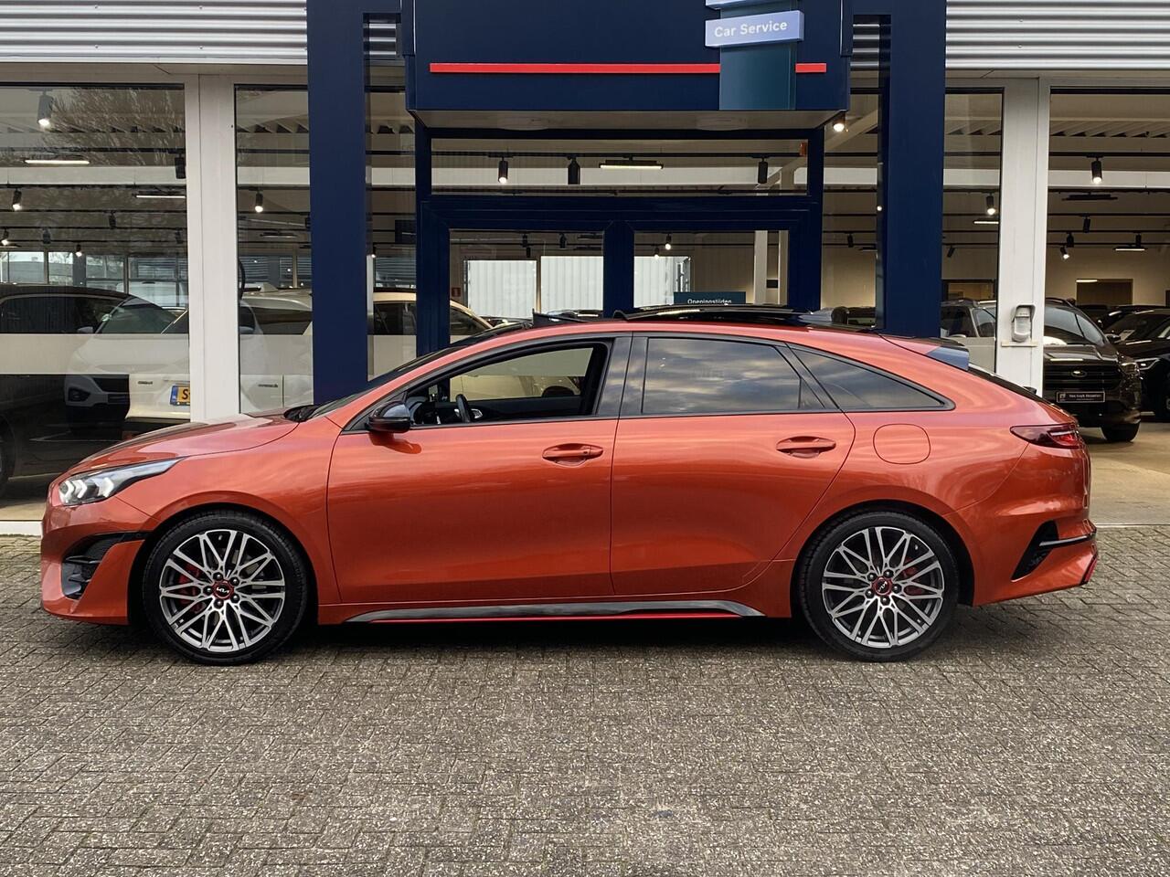 KIA PRO CEE D ProCeed 1.6 T-GDi GT / Fabrieksgarantie / Automaat / NL-Auto / 204 PK / Dealer-Onderhouden / 1e-Eigenaar / Open-Panodak / Adaptieve Cruise-Control Stop&Go met Stuurhulp / Climate-Control / JBL Premium-Audio / Elektr.-Stoelen met Geheugen / Stuur-/Stoelver
