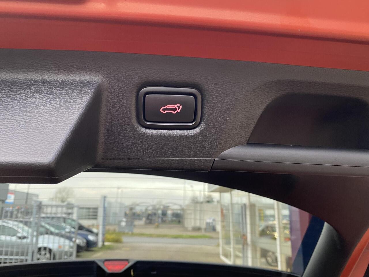 KIA PRO CEE D ProCeed 1.6 T-GDi GT / Fabrieksgarantie / Automaat / NL-Auto / 204 PK / Dealer-Onderhouden / 1e-Eigenaar / Open-Panodak / Adaptieve Cruise-Control Stop&Go met Stuurhulp / Climate-Control / JBL Premium-Audio / Elektr.-Stoelen met Geheugen / Stuur-/Stoelver