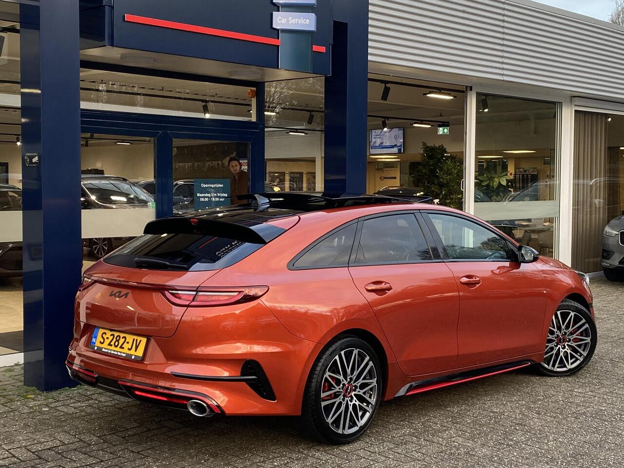 KIA PRO CEE D ProCeed 1.6 T-GDi GT / Fabrieksgarantie / Automaat / NL-Auto / 204 PK / Dealer-Onderhouden / 1e-Eigenaar / Open-Panodak / Adaptieve Cruise-Control Stop&Go met Stuurhulp / Climate-Control / JBL Premium-Audio / Elektr.-Stoelen met Geheugen / Stuur-/Stoelver