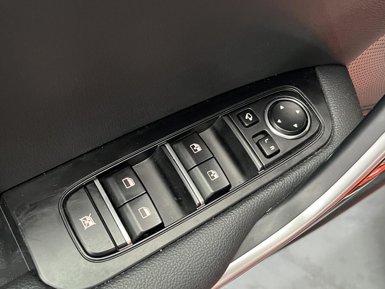 KIA PRO CEE D ProCeed 1.5 T-GDi GT-Line , Schuif en Kanteldak, Adaptieve CruiseControl, Keyless Entry, Dodehoek Detectie, Leren Bekleding