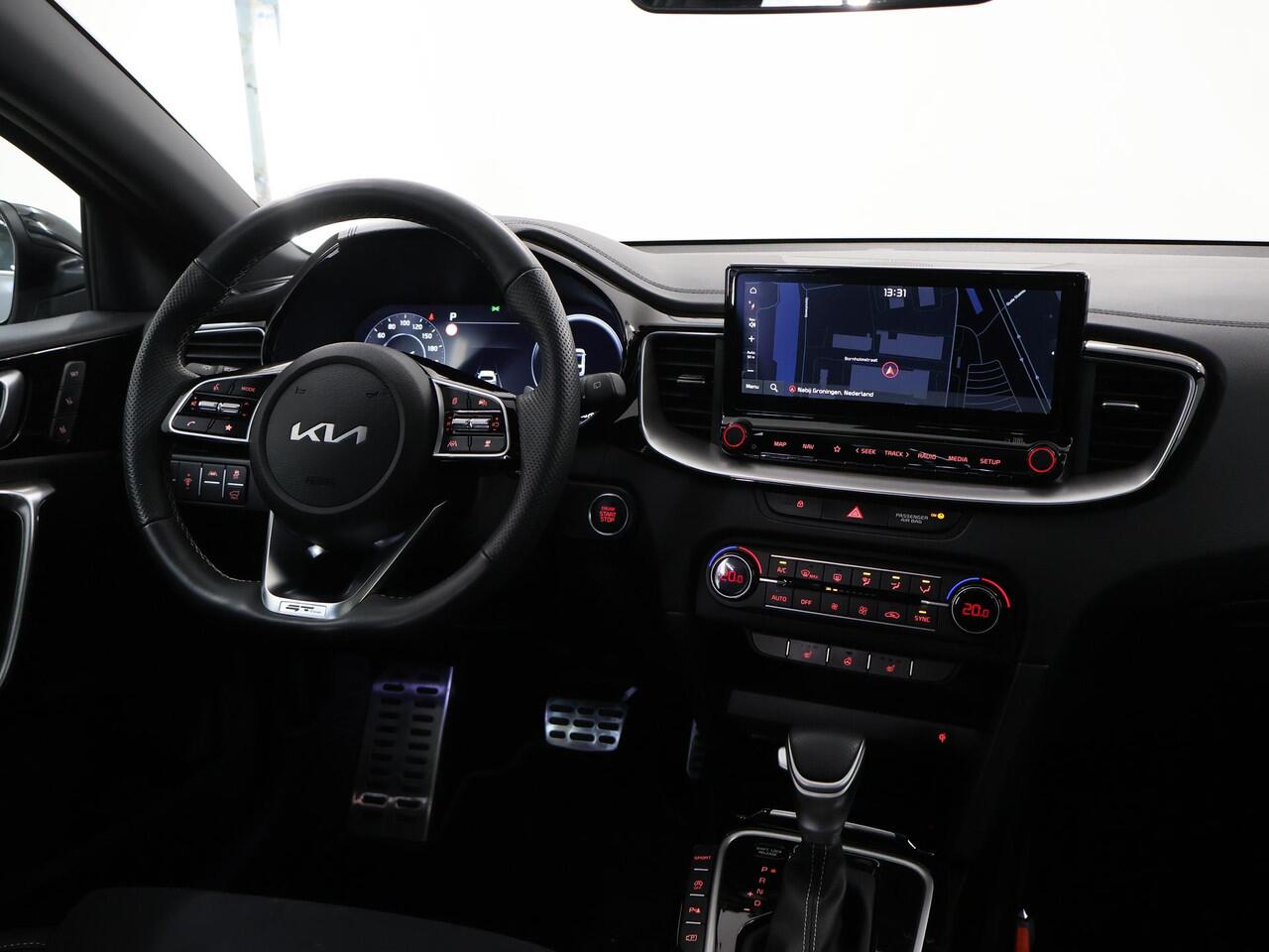 KIA PRO CEE D ProCeed PE 1.5 T-GDi DCT7 GT-PlusLine | Trekhaak | Panoramadak | JBL Audio | Elektrisch verstelb. bestuurdersstoel met geheugen | Stoel/Stuurwielverwarming