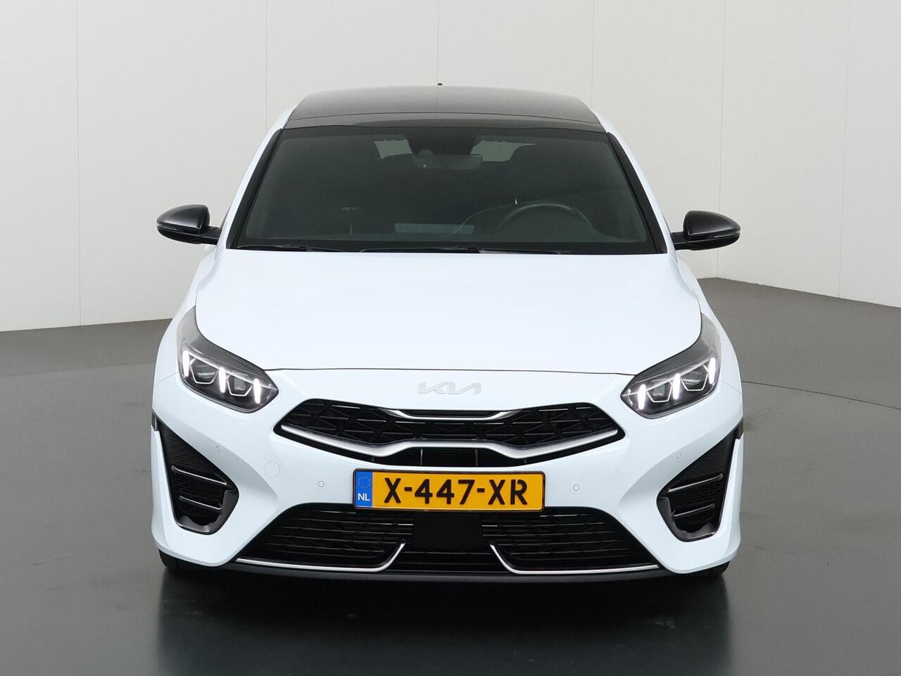 KIA PRO CEE D ProCeed 1.0 T-GDi GT-PlusLine | Panoramadak | JBL Audio | Elektrisch verstelb. bestuurdersstoel met geheugen | Stoel/Stuurwielverwarming