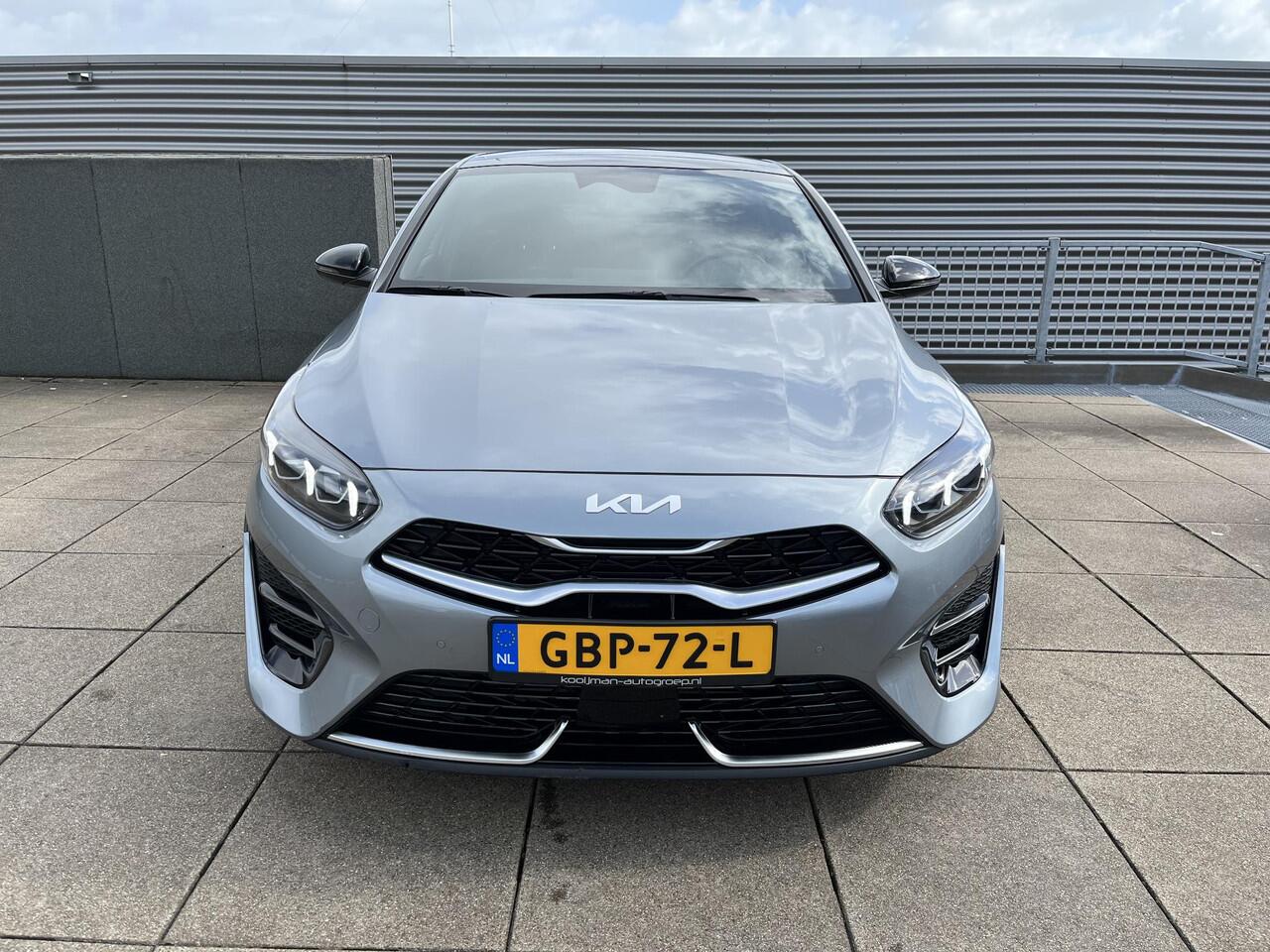 KIA PRO CEE D ProCeed 1.5 T-GDi GT-Line Automaat LEDER/ALCANTARA / SCHUIFDAK / NAVI / ACHTERUITRIJCAMERA