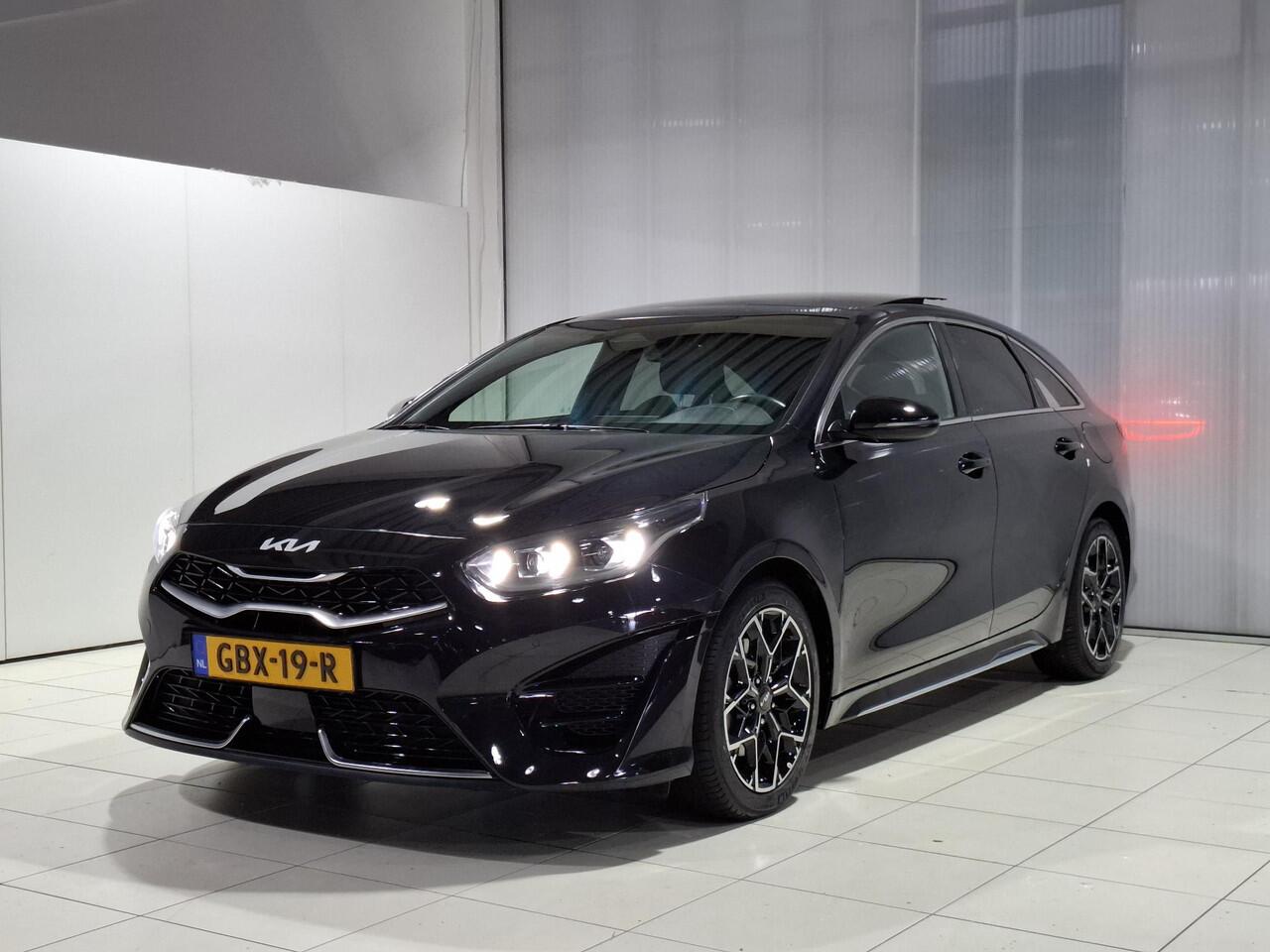 KIA PRO CEE D ProCeed 1.5 T-GDi GT-Line Schuifdak, Apple Carplay/Android Auto, Stoel en Stuur verwarming.