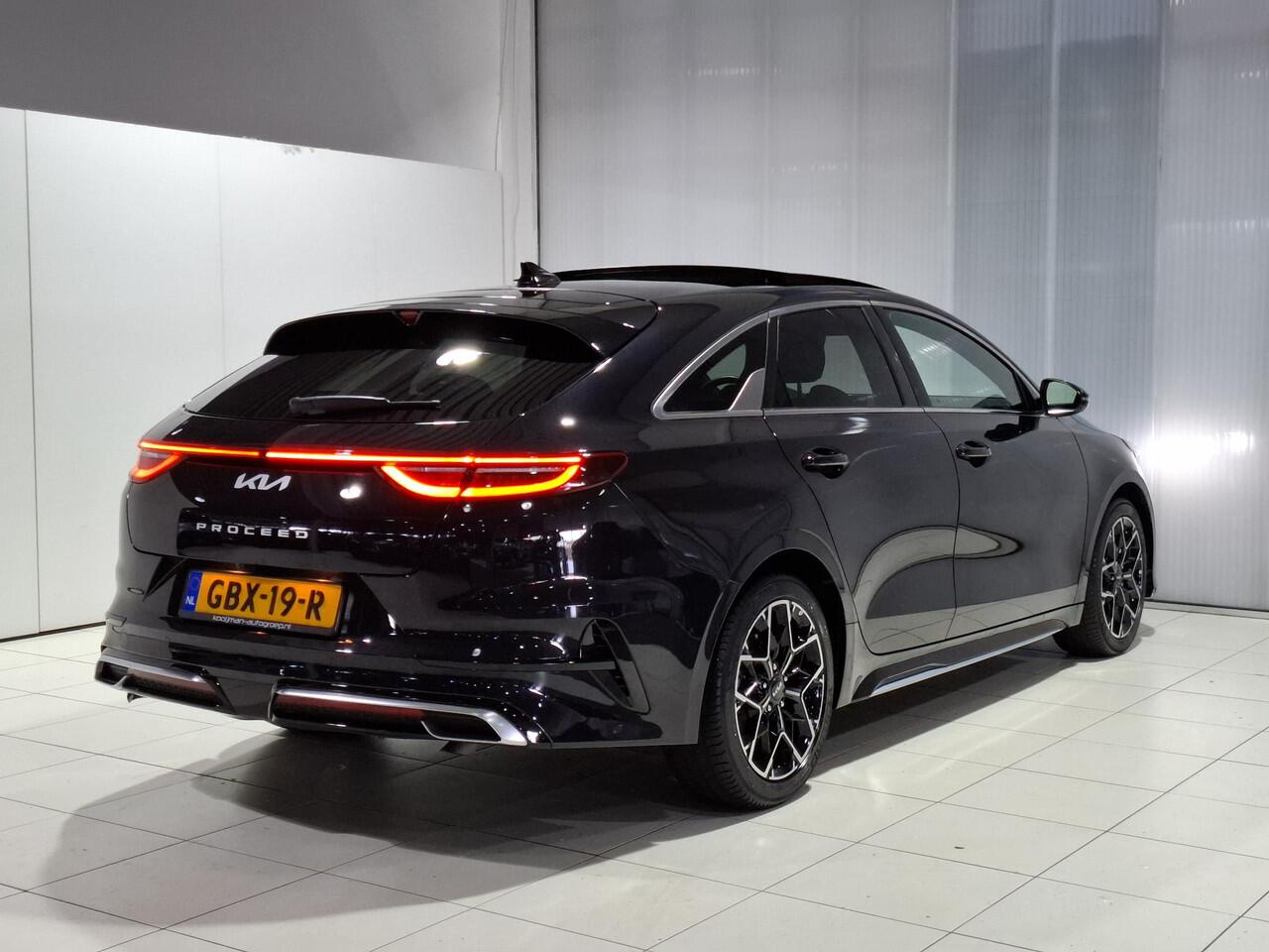 KIA PRO CEE D ProCeed 1.5 T-GDi GT-Line Schuifdak, Apple Carplay/Android Auto, Stoel en Stuur verwarming.