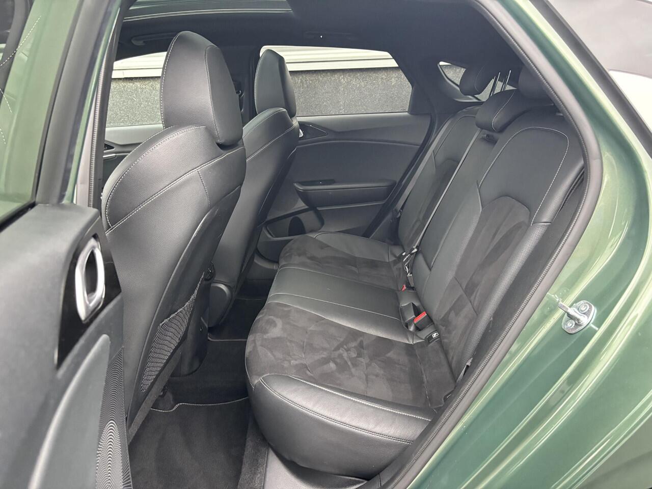 KIA PRO CEE D ProCeed 1.5 T-GDi GT-Line Schuif-/kanteldak, dodehoek detectie, stoel- & stuurverwarming, navigatie, Apple CarPlay/Android Auto, adaptieve cruise control, parkeersensoren, BTW-auto 1e eign.