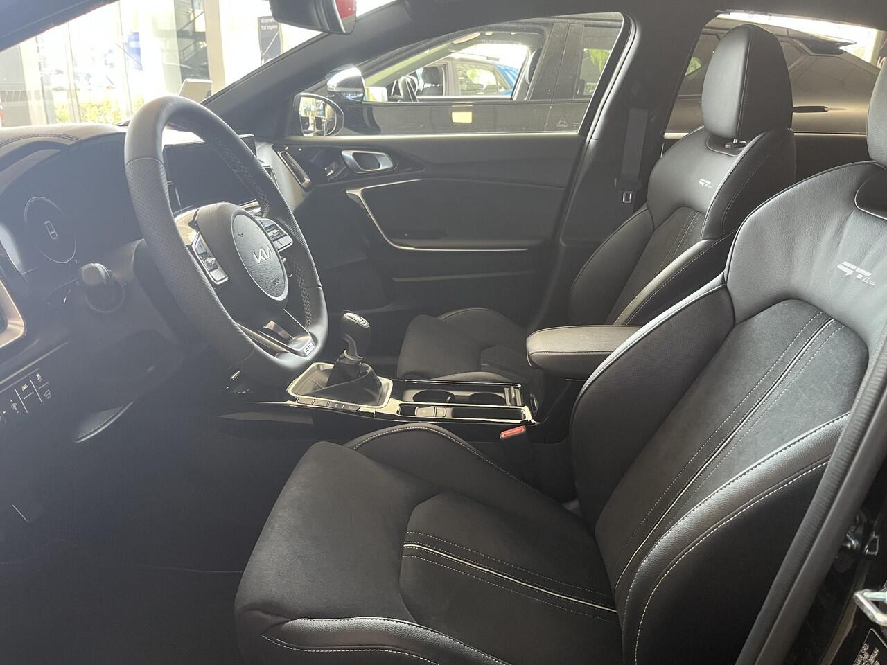 KIA PRO CEE D ProCeed 1.5 T-GDi GT-Line SNEL RIJDEN!! VRAAG NU EEN OFFERTE AAN!!