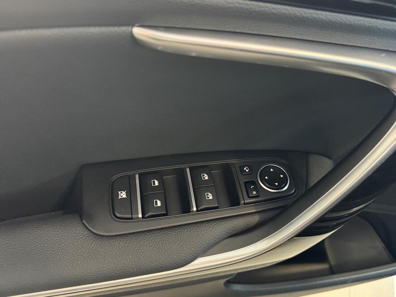 KIA PRO CEE D ProCeed 1.5 T-GDi GT-Line DIRECT RIJDEN!