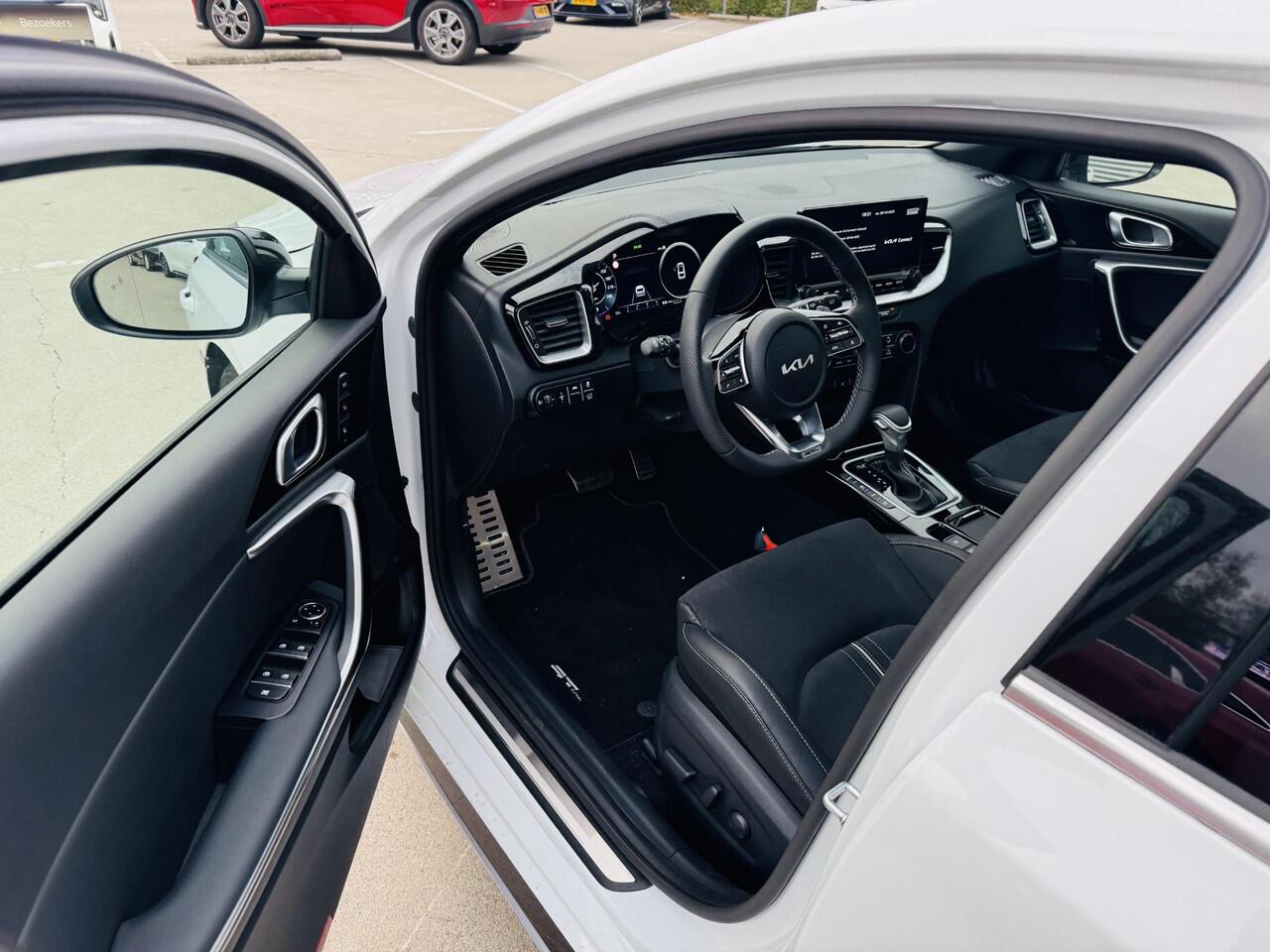 KIA PRO CEE D ProCeed 1.5 T-GDi GT-PlusLine Demoauto | KM-stand kan iets varieeren | Informeer altijd even of de auto aanwezig is.