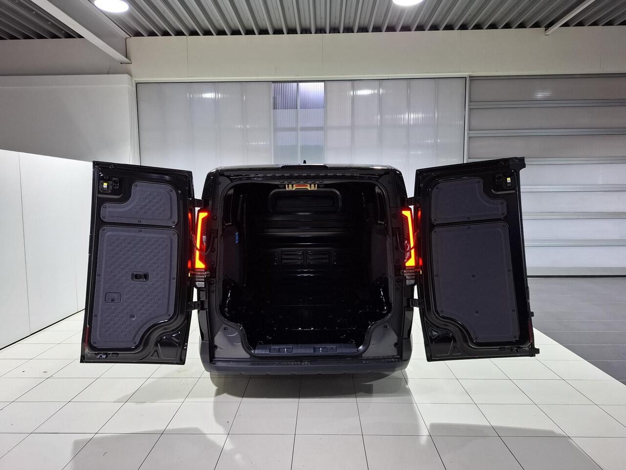 KIA PV5 L2H1 Elite Executive 71.2 kWh Nu beschikbaar voor proefrit !