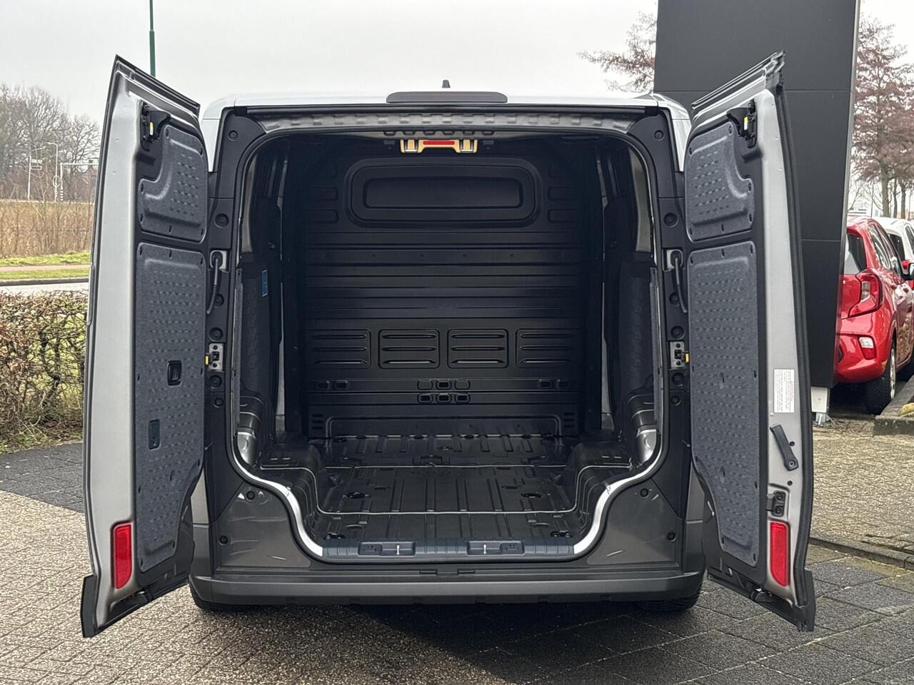 KIA PV5 L2H1 Elite 71.2 kWh Nu tijdelijk extra scherp geprijsd! Exclusief Metallic Lak *