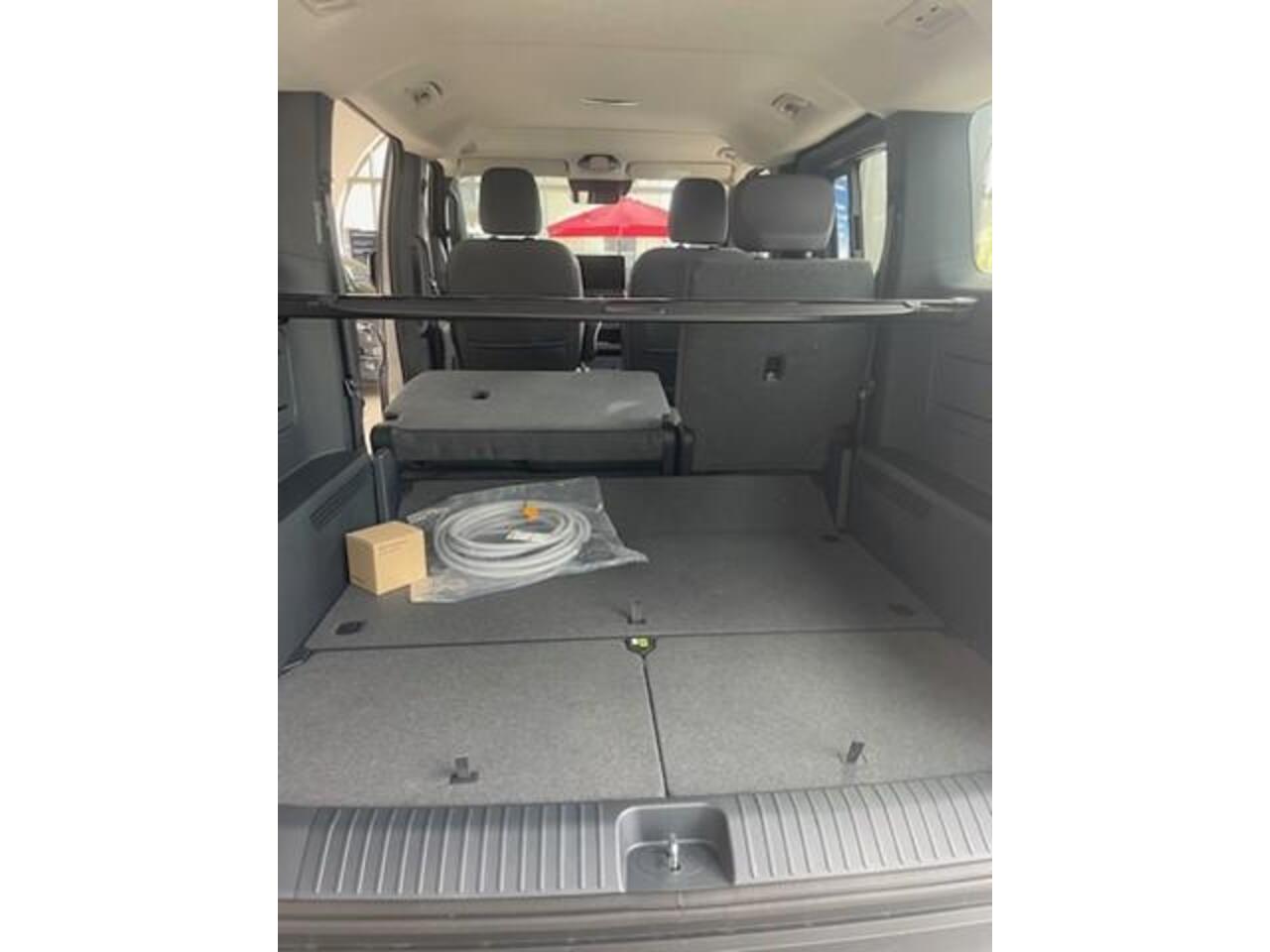 KIA PV5 Passenger Essential 51.5 kWh ¤3000,- Introductie-ACTIE!