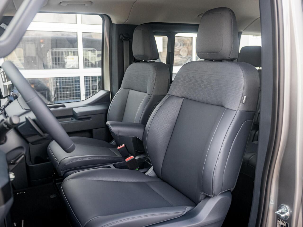 KIA PV5 Passenger Elite 71.2 kWh | Clima | Camera | Adapt. Cruise | BSM | Navi | PDC V&A | Stoel&Stuur Verwarming | Twee schuifdeuren | Priv. glass | 5-Zits