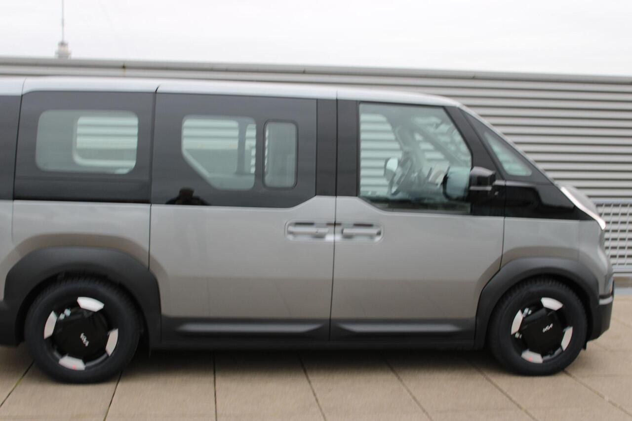 KIA PV5 Passenger Elite Executive 71.2 kWh Bestelbaar bij Kia Kooijman IJsselstein / Rijklaar vanaf ¤ 50.245,-