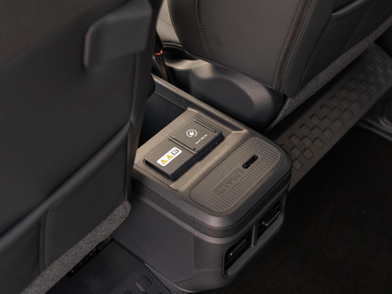 KIA PV5 Passenger Elite 71.2 kWh | Stoel en stuurverwarming | 360 graden camera |