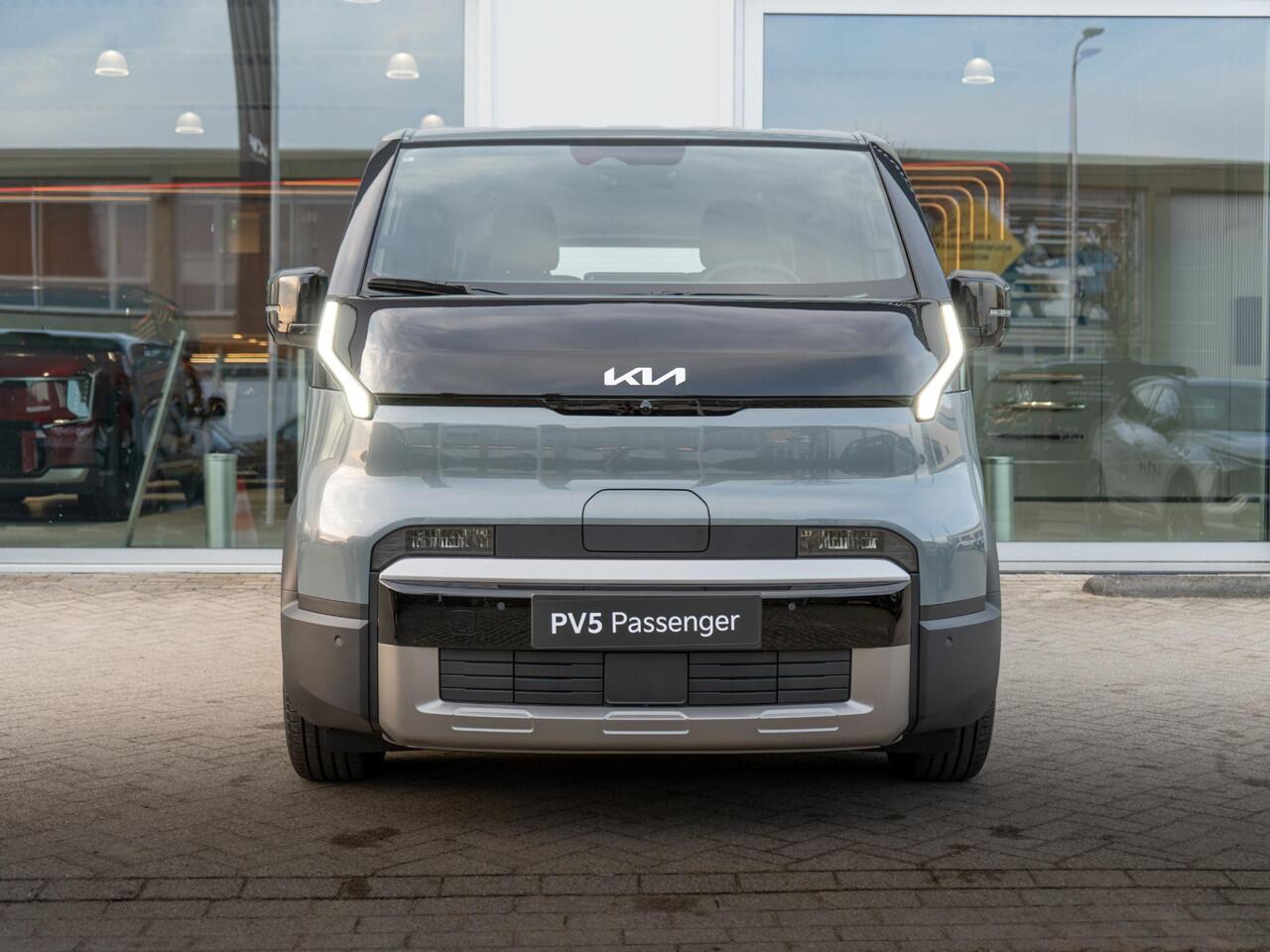 KIA PV5 Passenger Elite 71.2 kWh | Stoel en stuurverwarming | 360 graden camera |