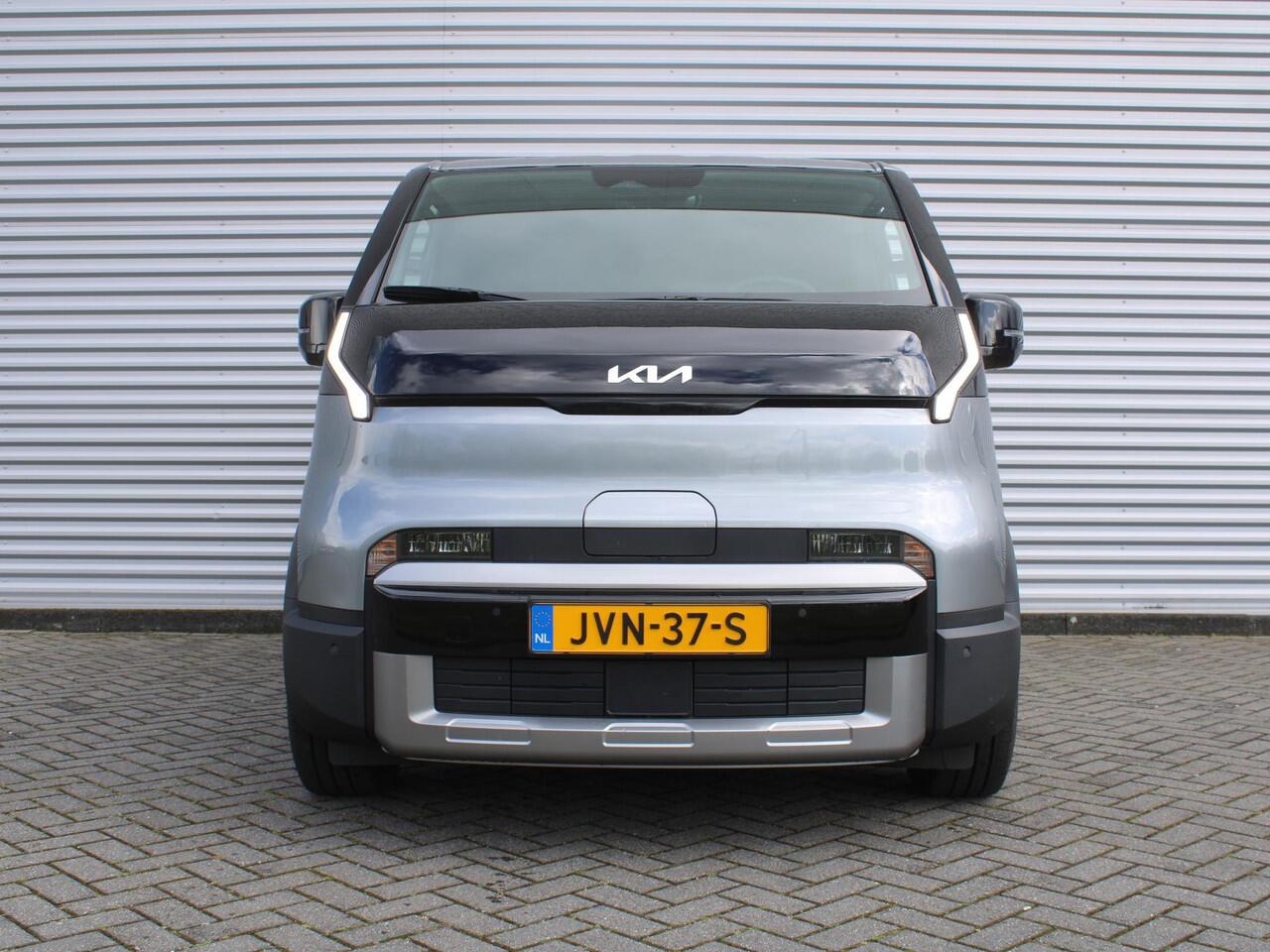 KIA PV5 Passenger Plus 71.2 kWh | Stuur-/stoelverwarming v+a | Camera | Cruise adapt. | Draadloze telefoonlader | PDC v+a | Clima | Navi | LED | 17" LM |