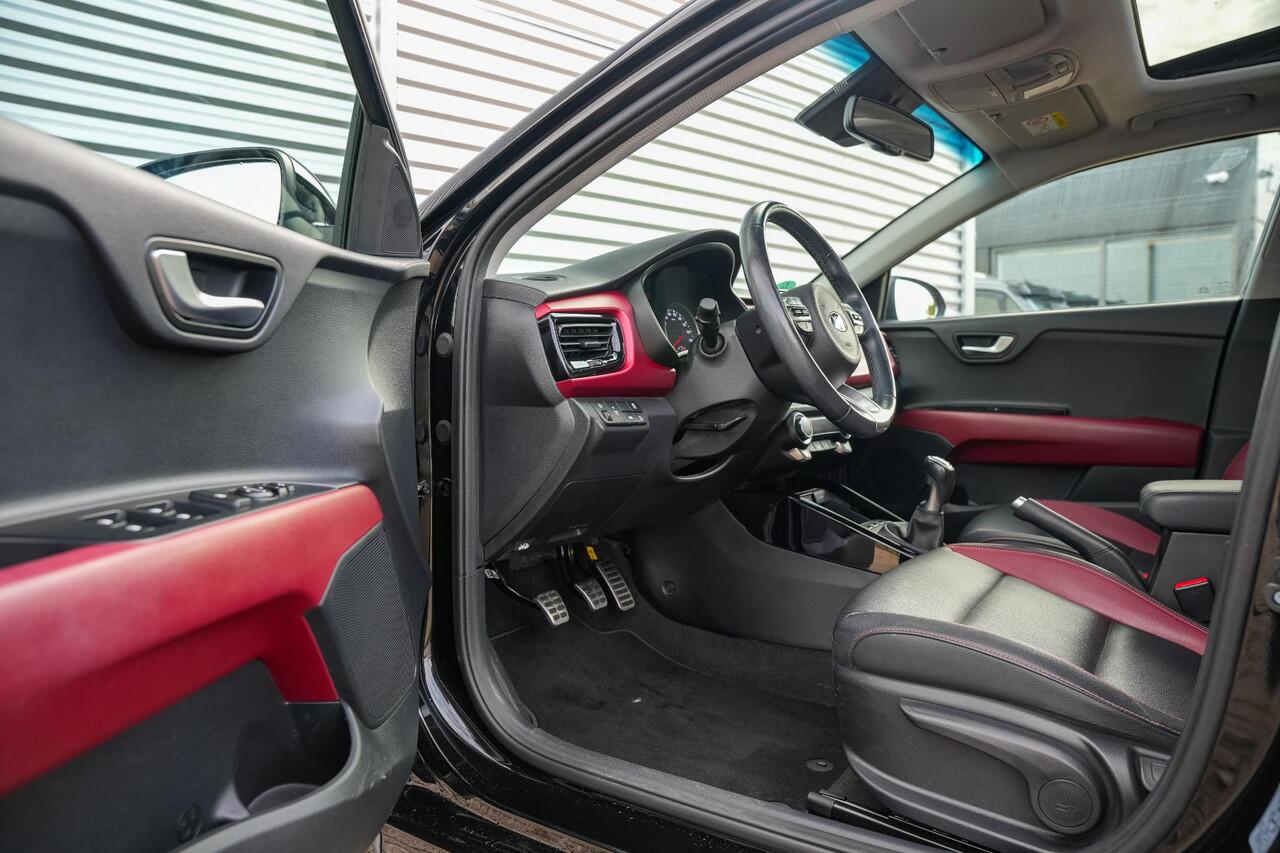 KIA RIO 1.0 TGDI Platinum Edition Camera Navi Keyless DAB+ Stoel Stuurverw. Leer