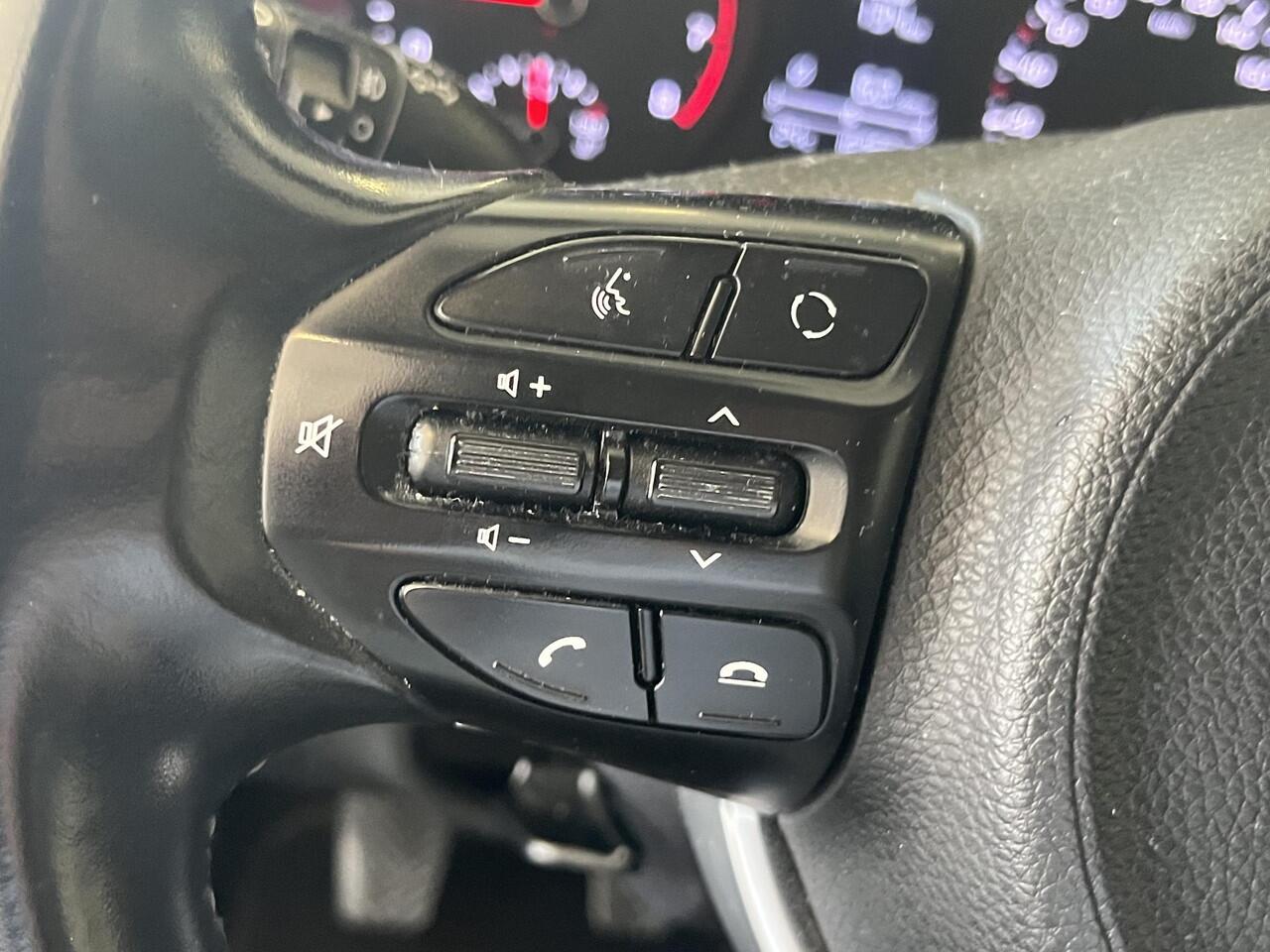 KIA RIO 1.0 TGDI DynamicLine , Apple Carplay, Android Auto, Achteruitrij Camera, Cruise Control, Navigatie