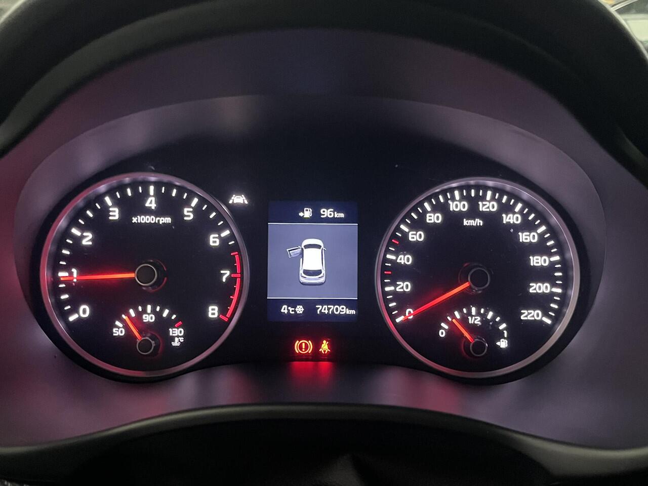 KIA RIO 1.0 TGDI GT-Line , Stoel en Stuurverwarming, Apple Carplay/Android Auto, Keyless Entry, Achteruitrij Camera, Klimaatcontrole