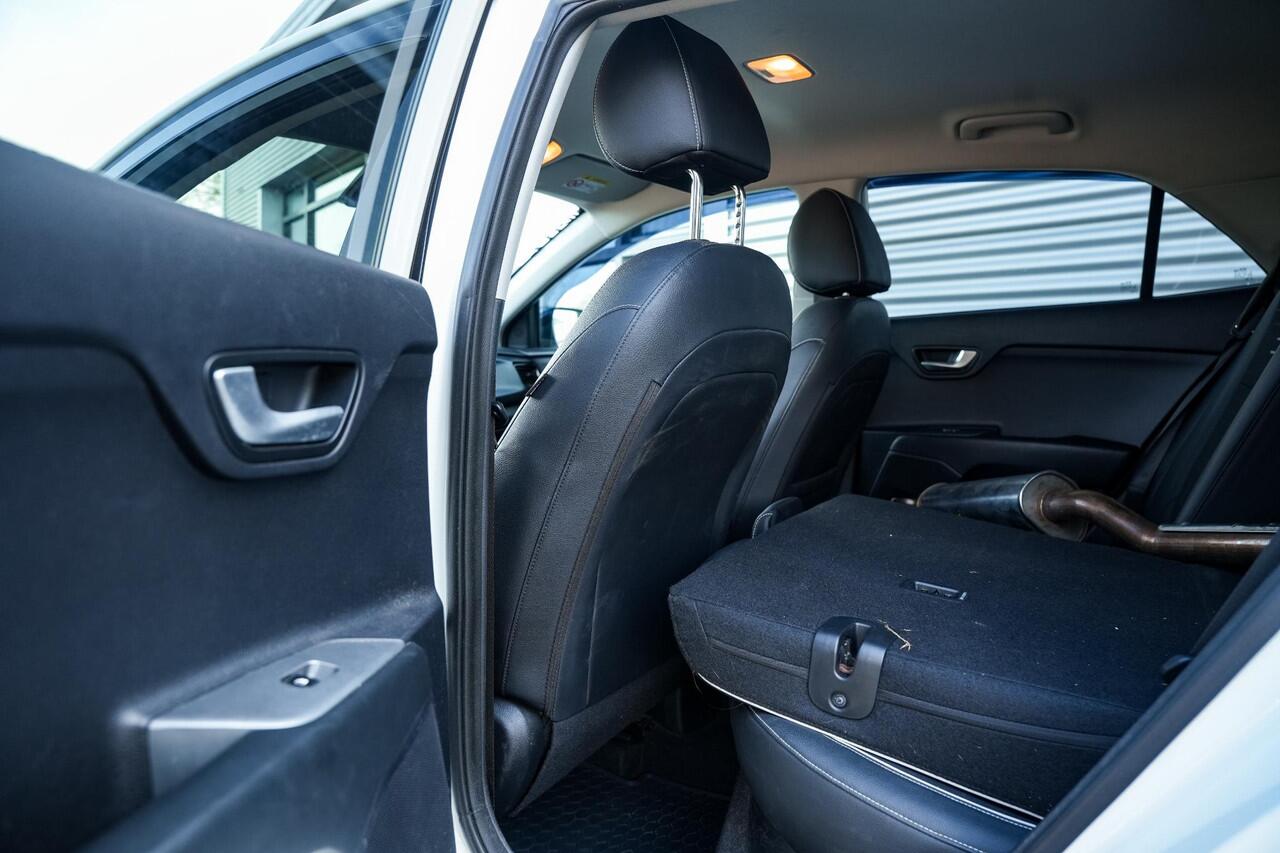 KIA RIO 1.0 TGDI DynamicLine GT Line Lane Assist LED Stuurverw. Carplay Camera 17''LM