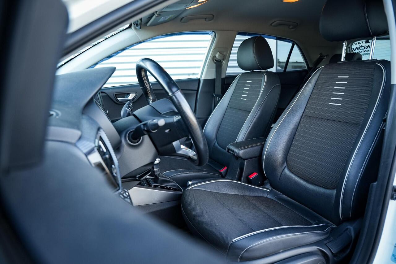 KIA RIO 1.0 TGDI DynamicLine GT Line Lane Assist LED Stuurverw. Carplay Camera 17''LM