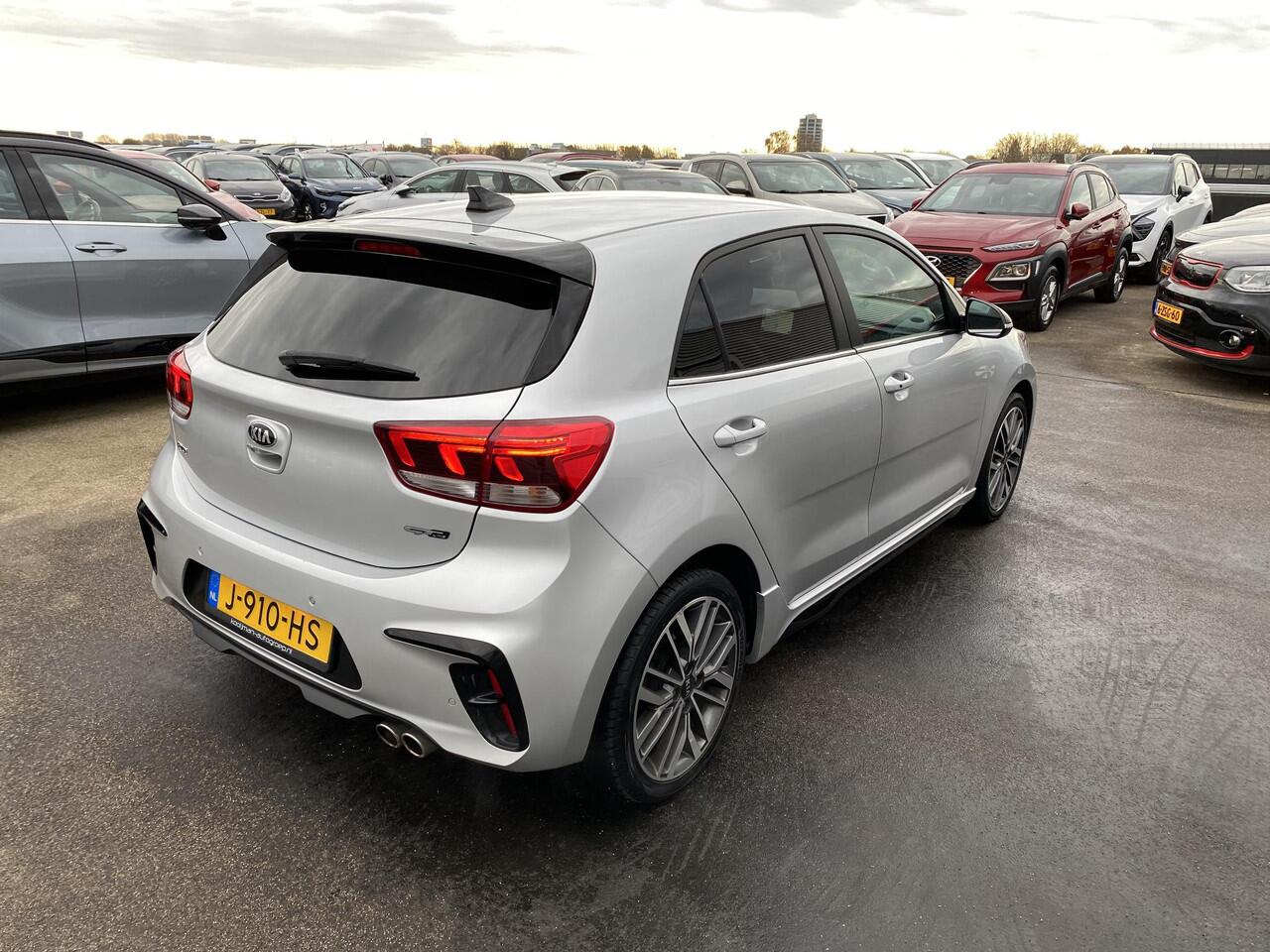 KIA RIO 1.0 TGDI GT-Line Nieuw geleverd, Dealeronderhouden, 1e eign. Stoel- & Stuurwiel verwarmd, LMV, Privacy glass, Smart Key, Achteruitrijcamera, Parkeersensoren achterzijde, BTW-auto