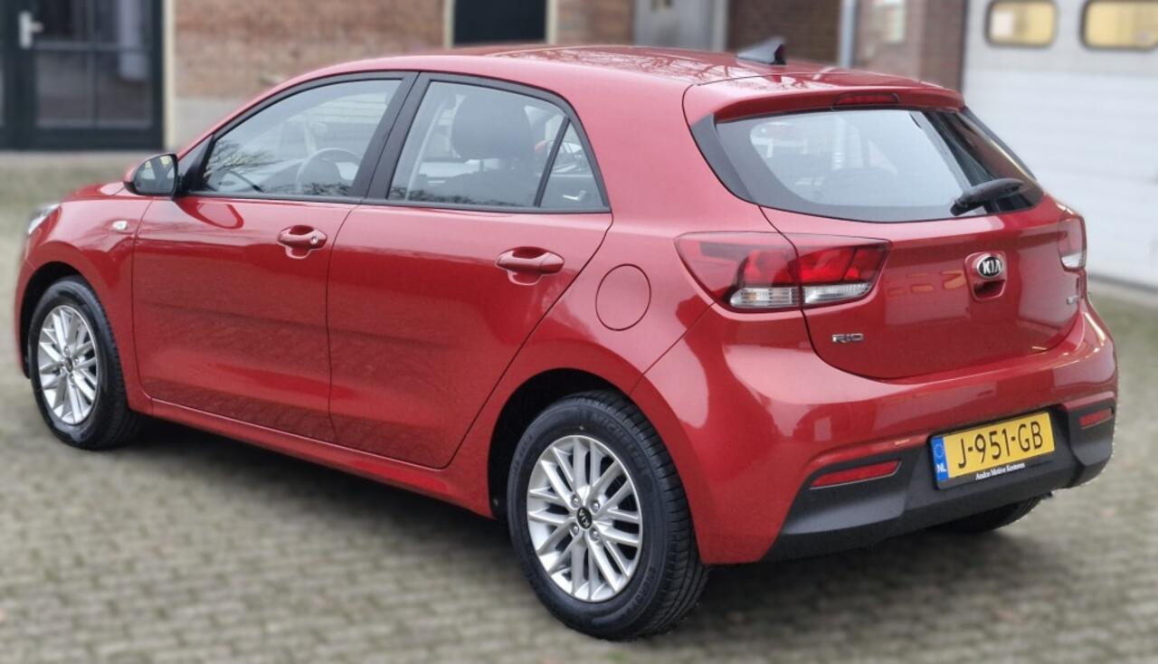 KIA RIO 1.0 TGDI DynamicPlusLine Met parkeercamera . carplay