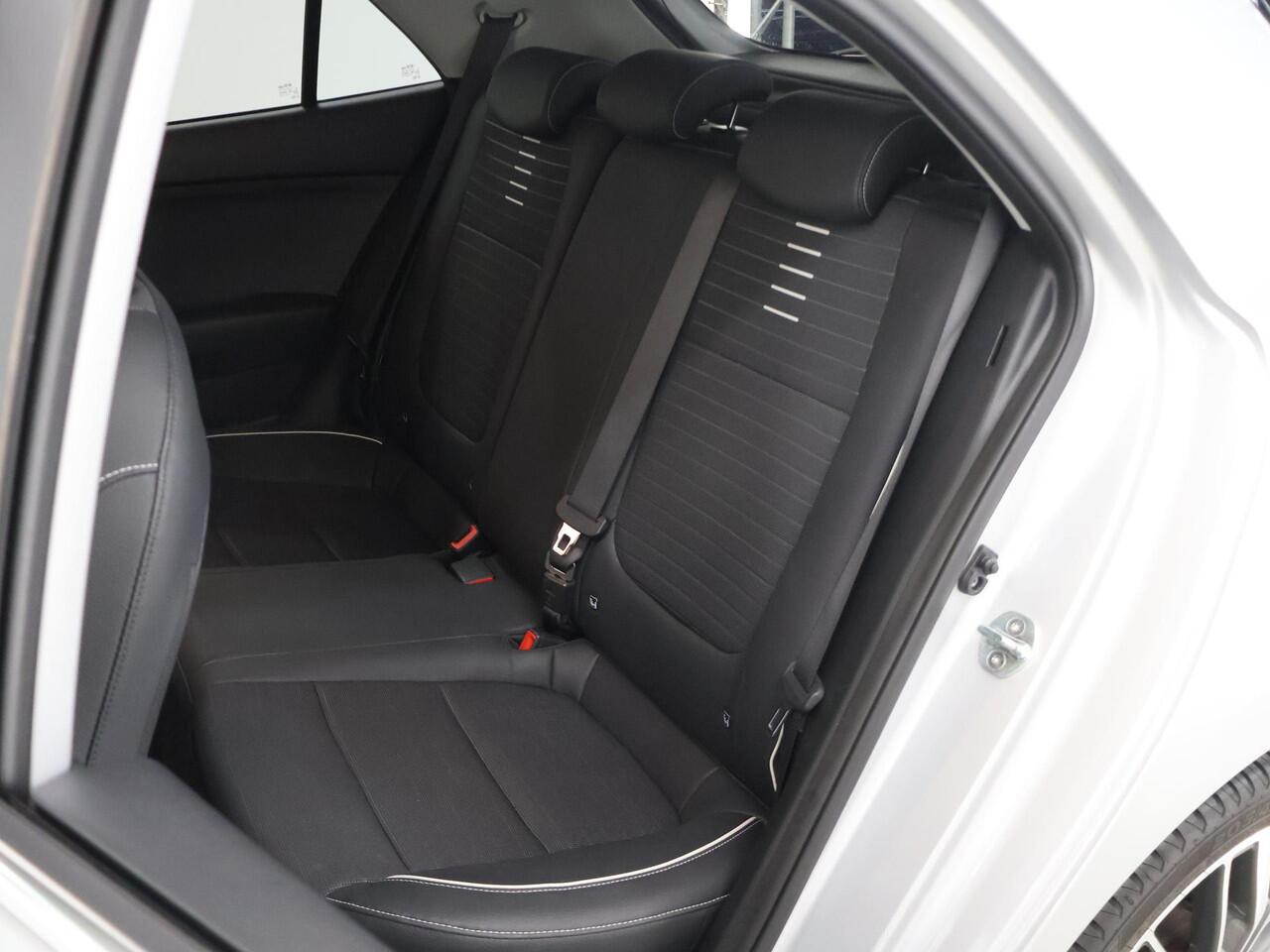 KIA RIO 1.0 TGDI GT-Line | Navigatie | Parkeercamera | stoel/Stuurwielverwarming | Climate Control |