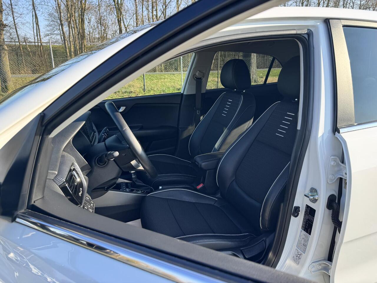 KIA RIO 1.0 TGDI GT-Line Automaat | STOEL-STUURVERWARMING | SPORTSTOELEN | NAVI | CRUISE | CLIMA |