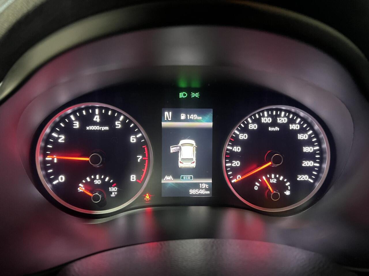 KIA RIO 1.0 T-GDi MHEV GT-Line Stoel en Stuur verwarming, 17 inch, Apple Carplay/Android Auto, Navigatie, Camera.