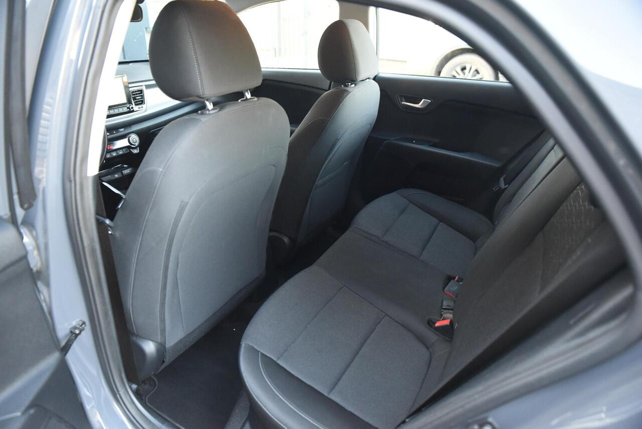 KIA RIO 1.2 Vision Apple Carplay - Camera