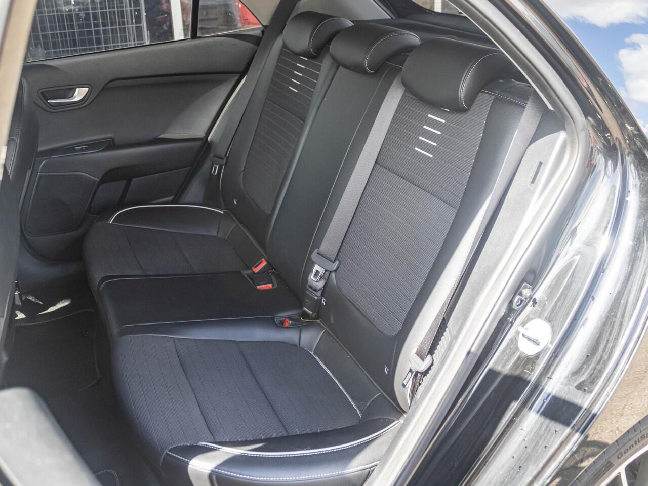 KIA RIO 1.0 T-GDi MHEV GT-Line l Navigatie l Stoel Stuurwielverwarming l GT-line