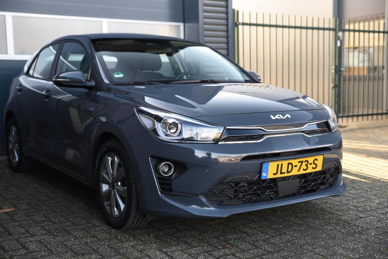 KIA RIO 1.2 Vision Apple Carplay - Camera