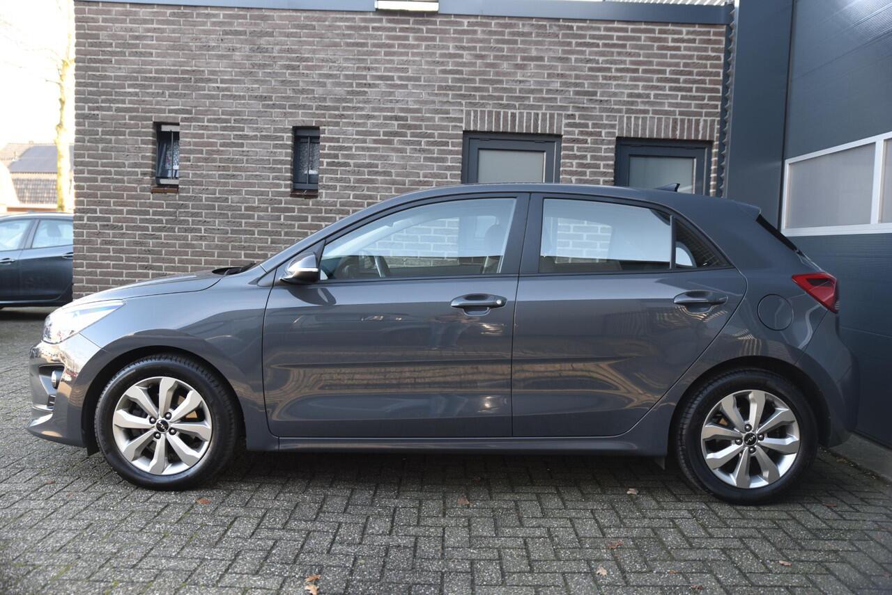 KIA RIO 1.2 Vision Apple Carplay - Camera
